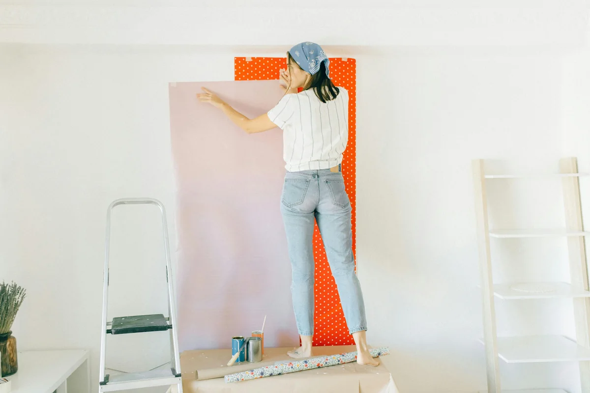 Wallpaper Fixing Works